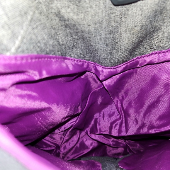 UNDER ARMOUR Grey Backpack - Picture 4 of 8